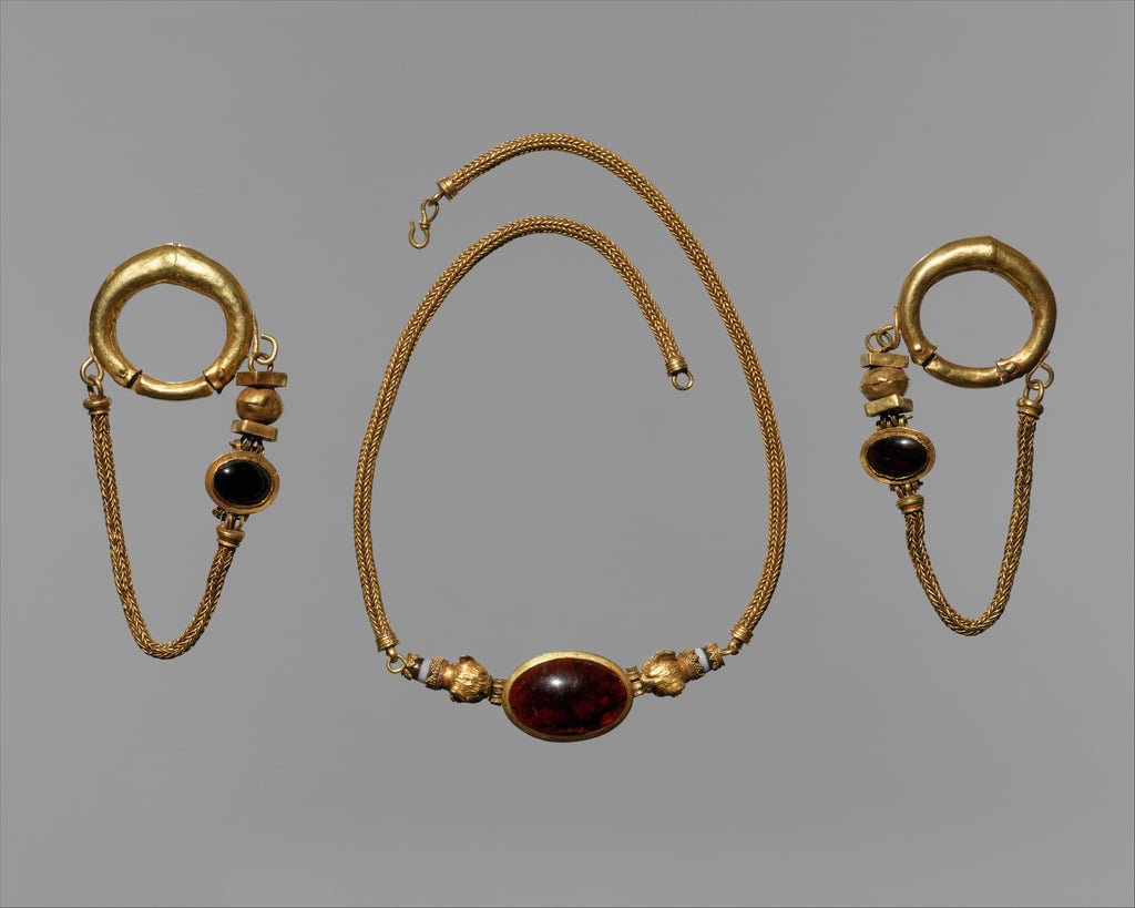 Aurelia Necklace & Earring Set
