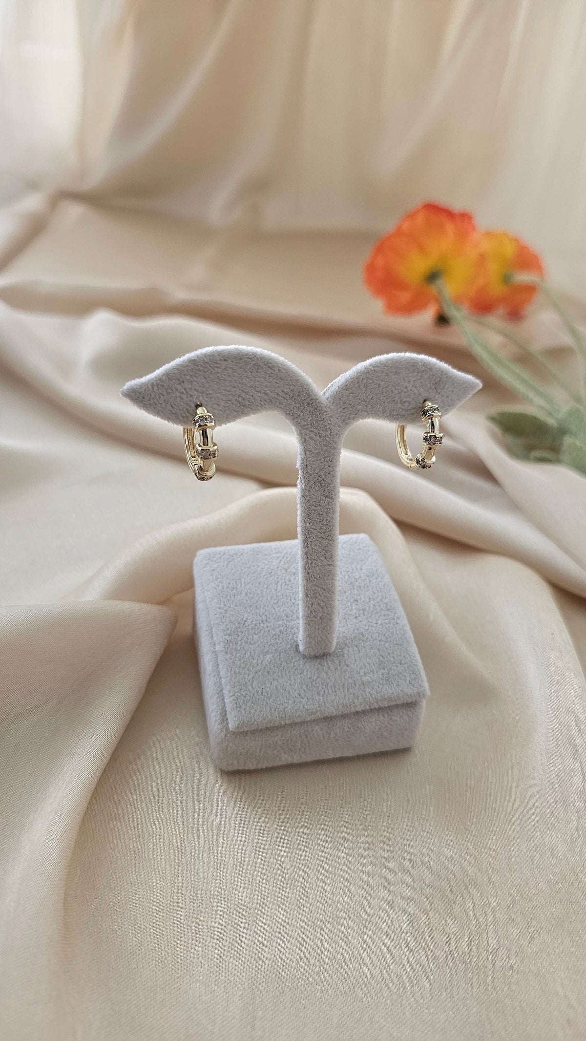 Petite Station Huggie Hoops