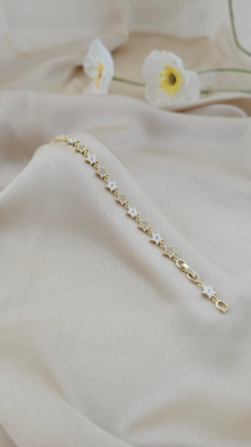 Stella White Enamel Star Bracelet