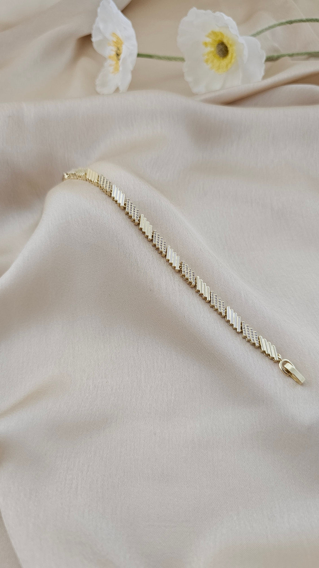 Diagonal Stripe Pavé Bracelet